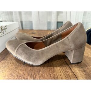 Brenda Zaro Block Heel Pumps Flexible Taupe Suede Size 40 EU 9.5 US  Camochio‎